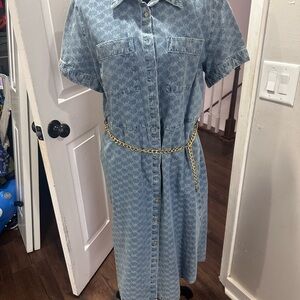 MICHAEL Michael Kors Light Blue Denim Shirt Dress with Gold Chain Belt